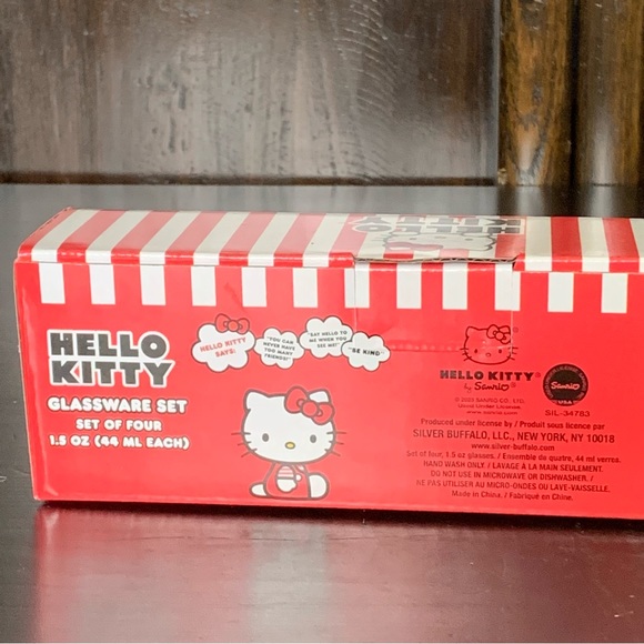 Hello Kitty Halloween Shot Glass Set Four 1.5oz Glasses Witch Black Cat Magician - Picture 10 of 12